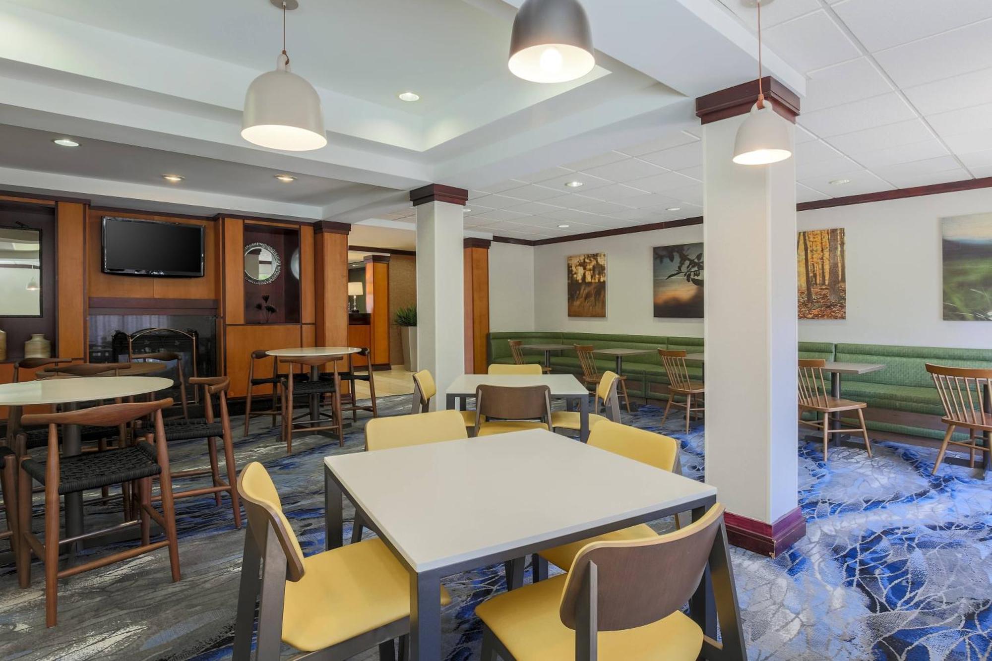 Fairfield Inn & Suites By Marriott Маува Экстерьер фото