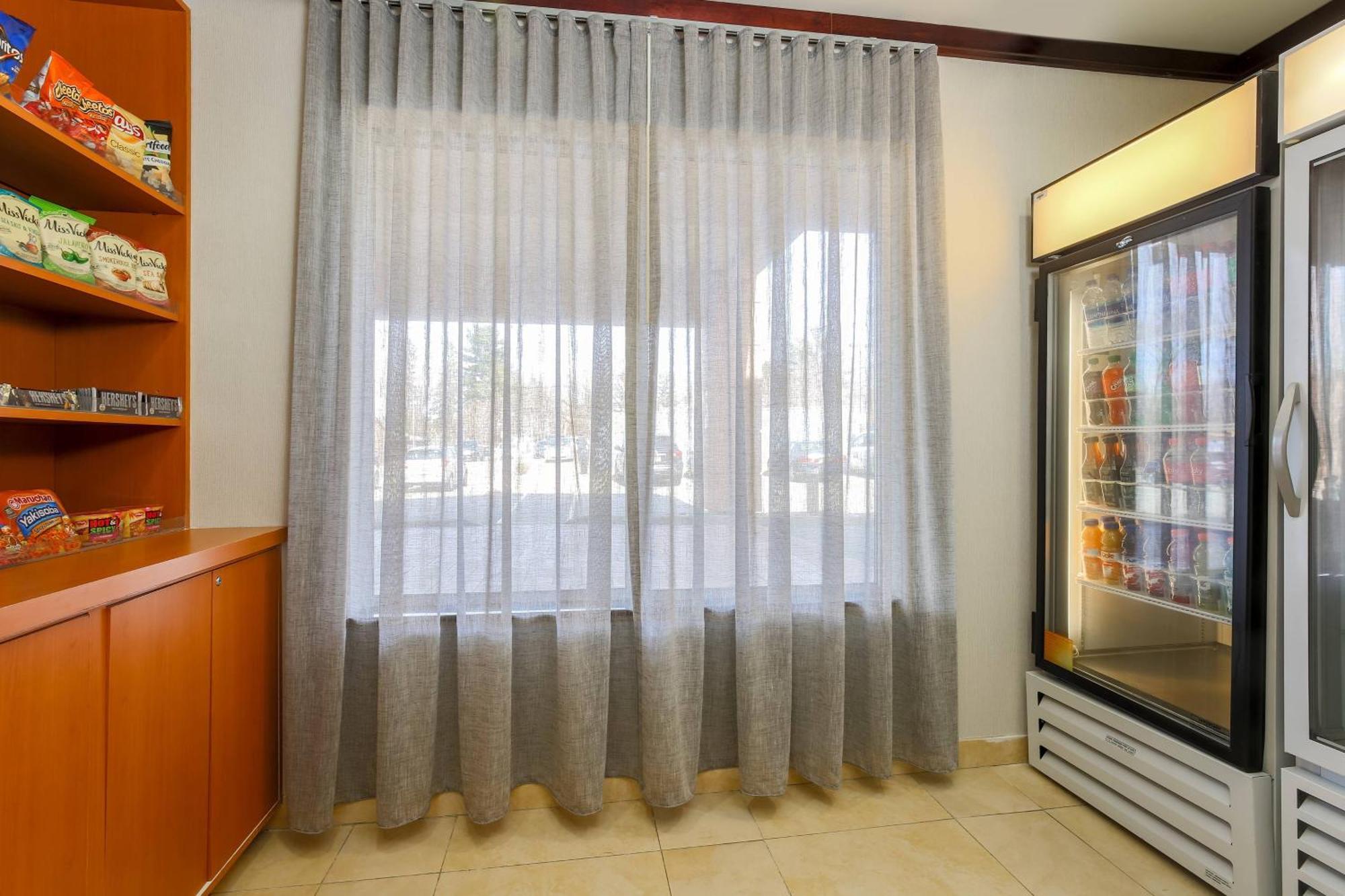 Fairfield Inn & Suites By Marriott Маува Экстерьер фото