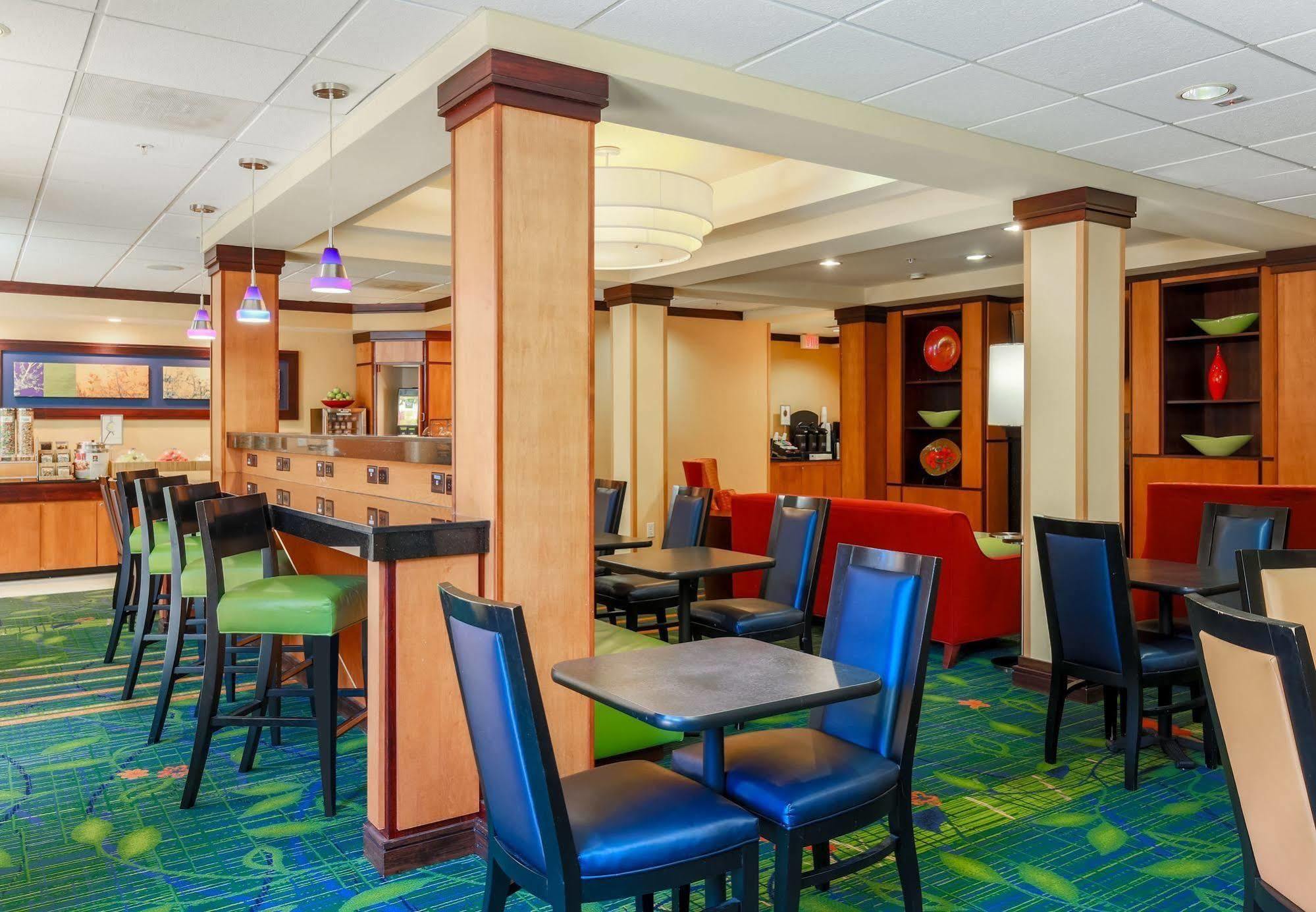 Fairfield Inn & Suites By Marriott Маува Экстерьер фото